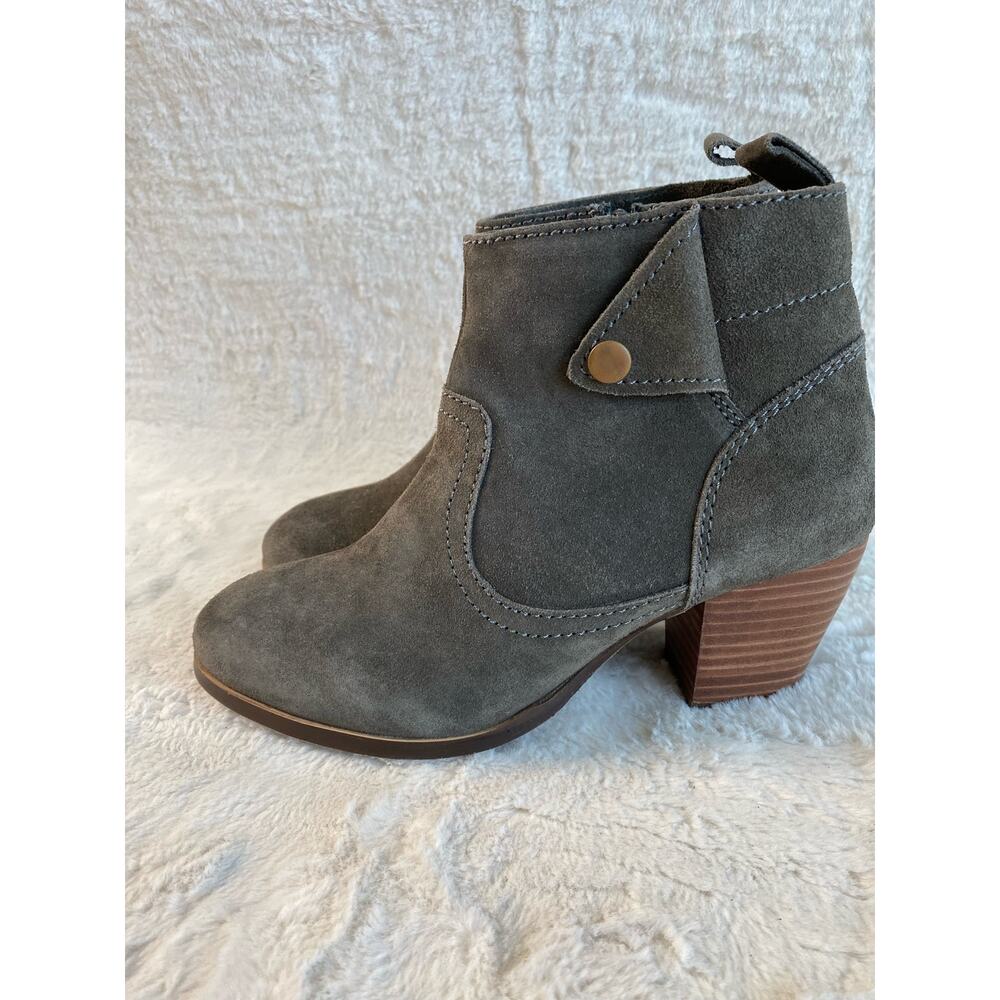 Diba Sophie Suede Gray Bootie - Picture 3 of 6